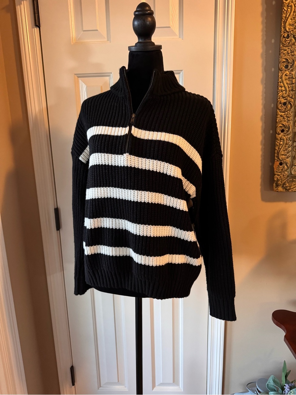 Sanctuary Sporty Striped Half-Zip Pullover Sweater - Black & White - Sz Medium - Picture 4 of 10